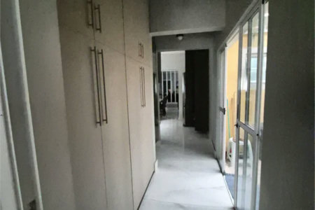 Casa à venda com 3 suítes em Bela Aliança, São Paulo, SP