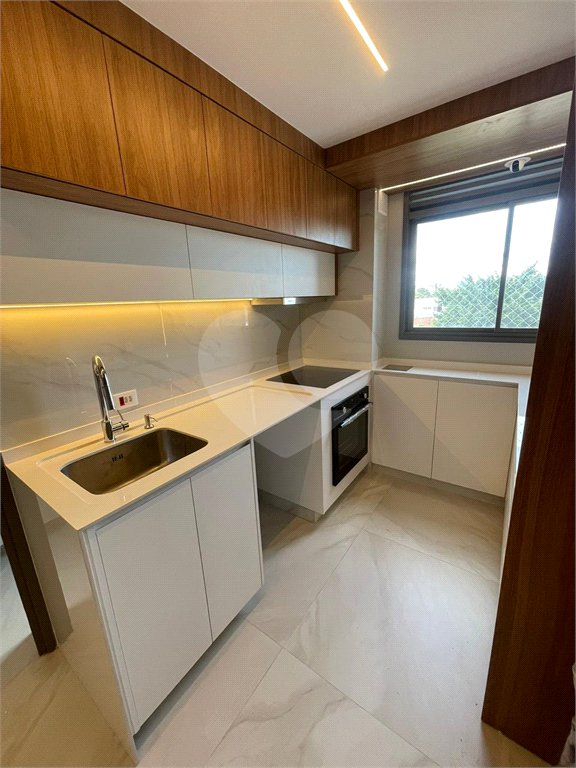 Apartamento à venda ou para alugar com 3 quartos, sendo 1 suíte, em Barra Funda, São Paulo, SP