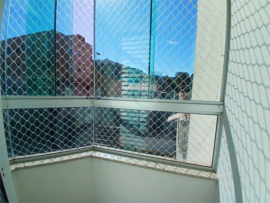 Apartamento à venda com 3 quartos, sendo 1 suíte,  em Jardim Brasil, São Roque, SP