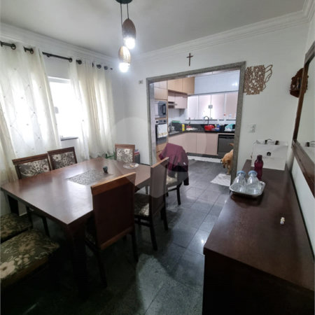 Sobrado à venda com 3 quartos, sendo 1 suíte, em Jardim Nossa Senhora do Carmo, São Paulo, SP