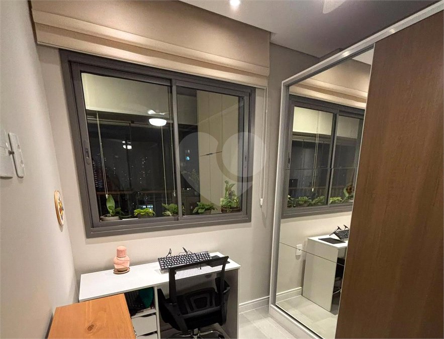 Apartamento à venda com 2 quartos, sendo 1 suíte,  em Santo Amaro, São Paulo, SP