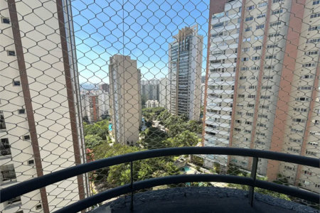 Apartamento à venda ou para alugar com 1 suíte em Vila Suzana, São Paulo, SP
