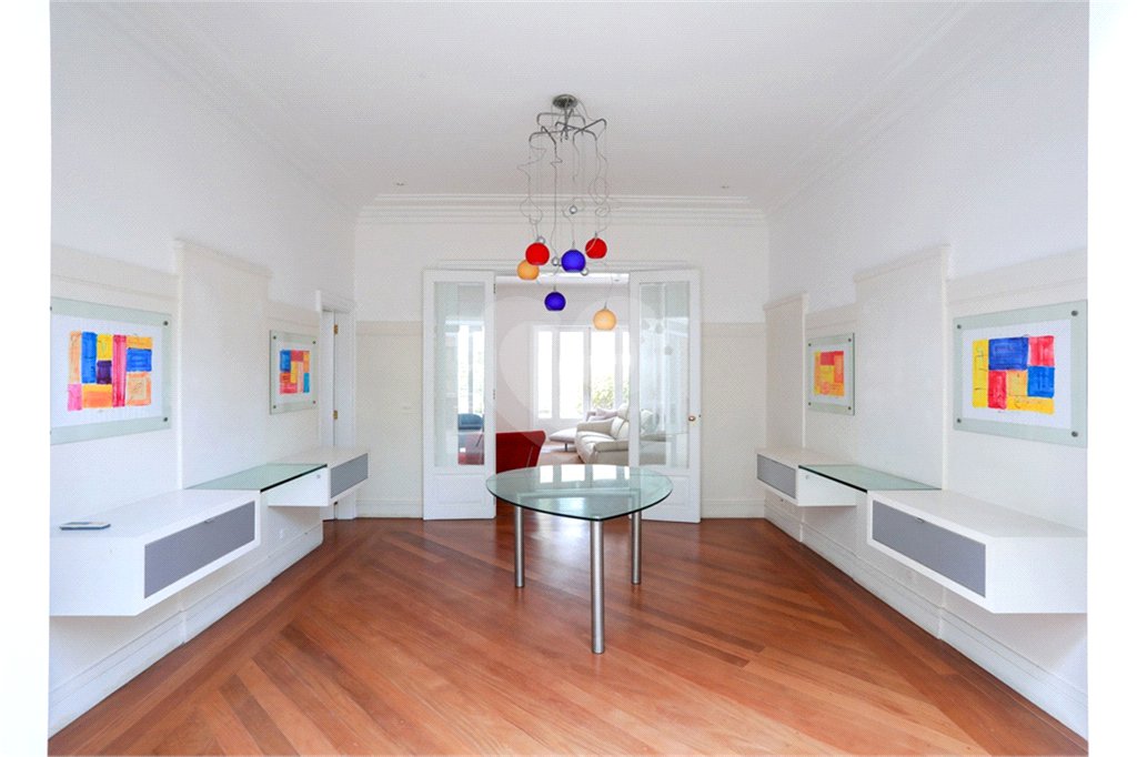 Casa à venda ou para alugar com 4 suítes em Jardim Panorama, São Paulo, SP