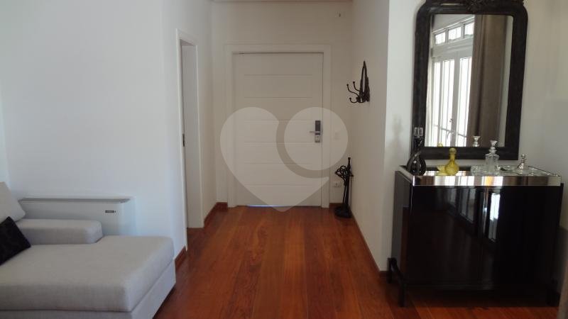 Duplex à venda com 6 suítes no Centro, Campos do Jordão, SP