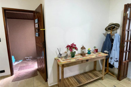 Sobrado à venda com 3 quartos, sendo 1 suíte, em Vila Gustavo, São Paulo, SP