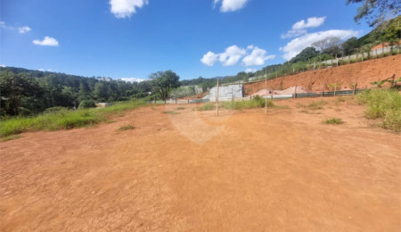 Terreno à venda em Jardim Estância Brasil, Atibaia, SP