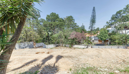 Terreno à venda com 1 quarto em Jardim Marajoara, São Paulo, SP