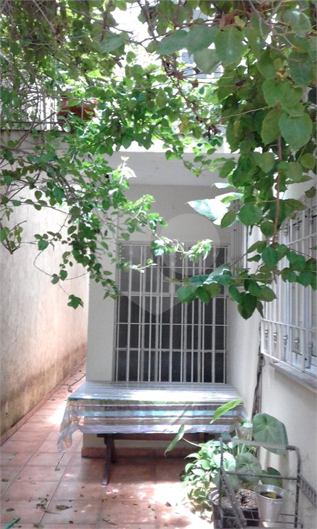 Sobrado à venda com 3 quartos, sendo 1 suíte, em Alto da Boa Vista, São Paulo, SP
