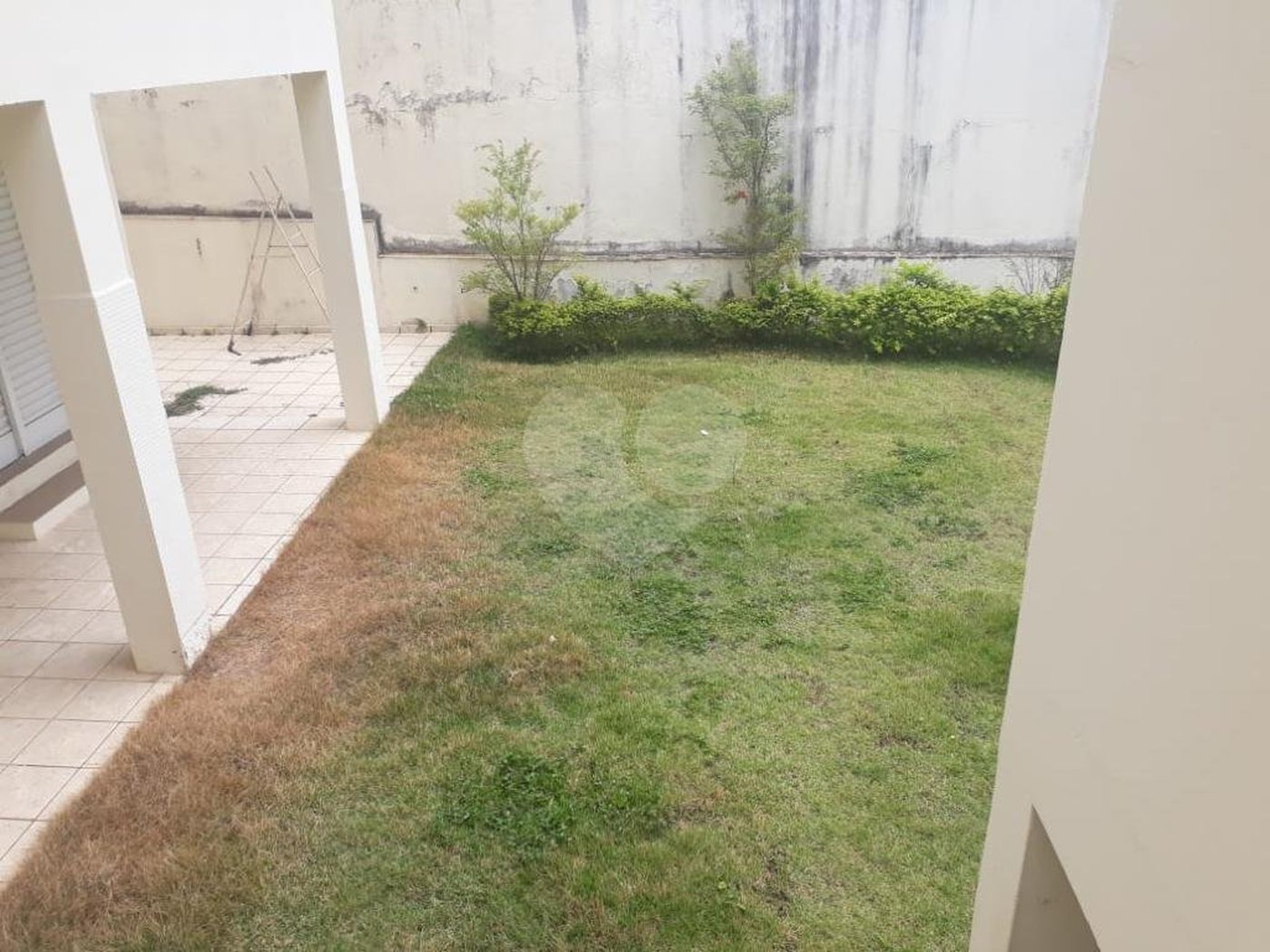 Casa à venda com 4 quartos, sendo 2 suítes, em Santana, São Paulo, SP