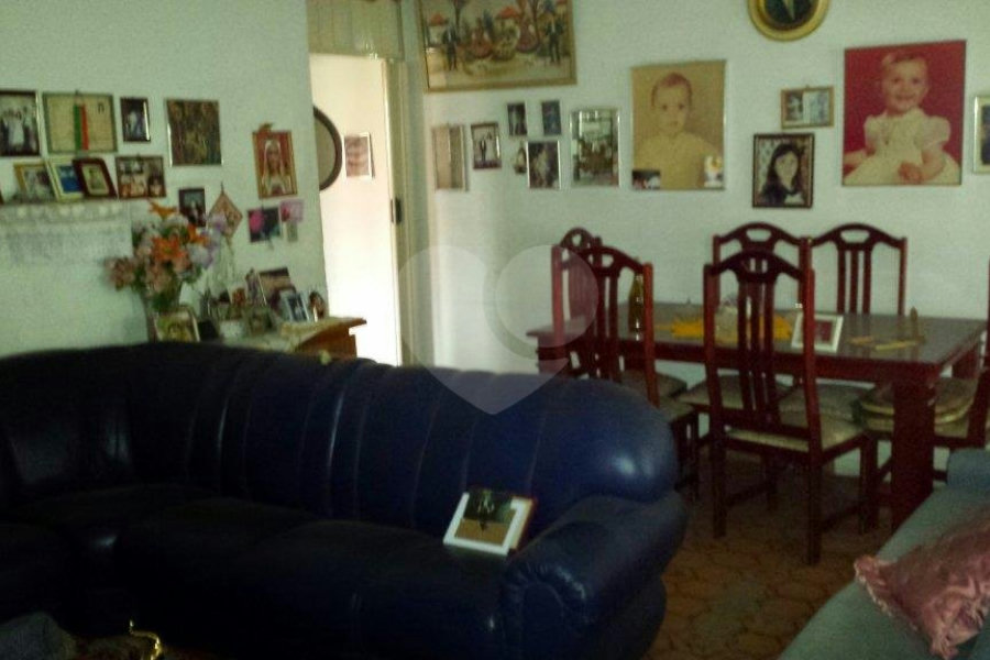 Casa à venda com 3 quartos, sendo 1 suíte, em Itaquera, São Paulo, SP