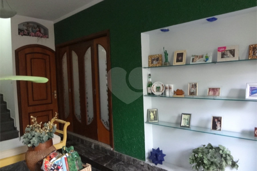 Sobrado à venda com 4 suítes em Santana, São Paulo, SP