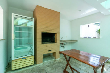 Apartamento à venda com 3 suítes em Vila Suzana, São Paulo, SP