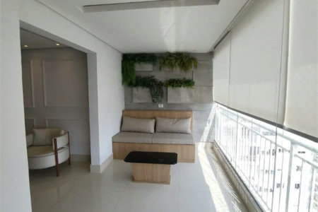 Apartamento à venda com 3 quartos, sendo 1 suíte,  em Jardim Vazani, São Paulo, SP