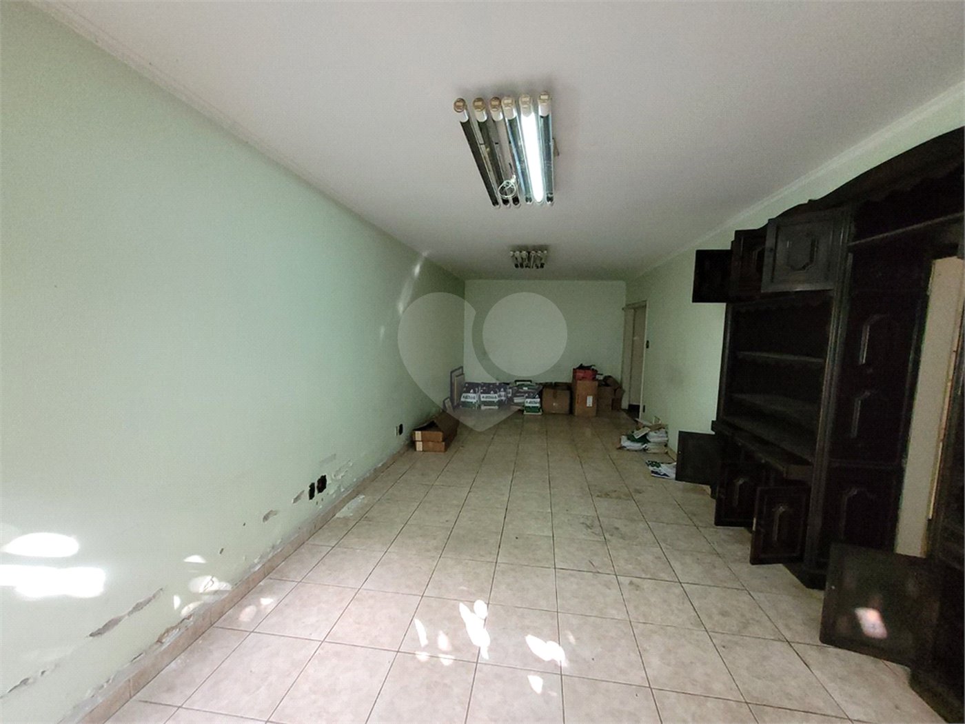 Sobrado à venda com 10 quartos em Campo Belo, São Paulo, SP