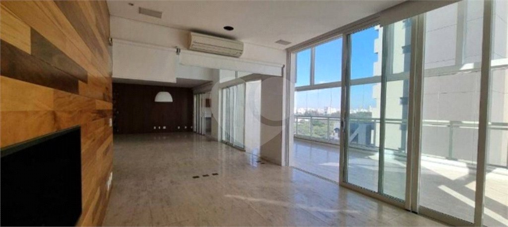 Apartamento à venda com 3 suítes em Vila Mariana, São Paulo, SP