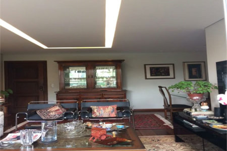 Apartamento à venda com 3 quartos, sendo 1 suíte,  em Vila Andrade, São Paulo, SP