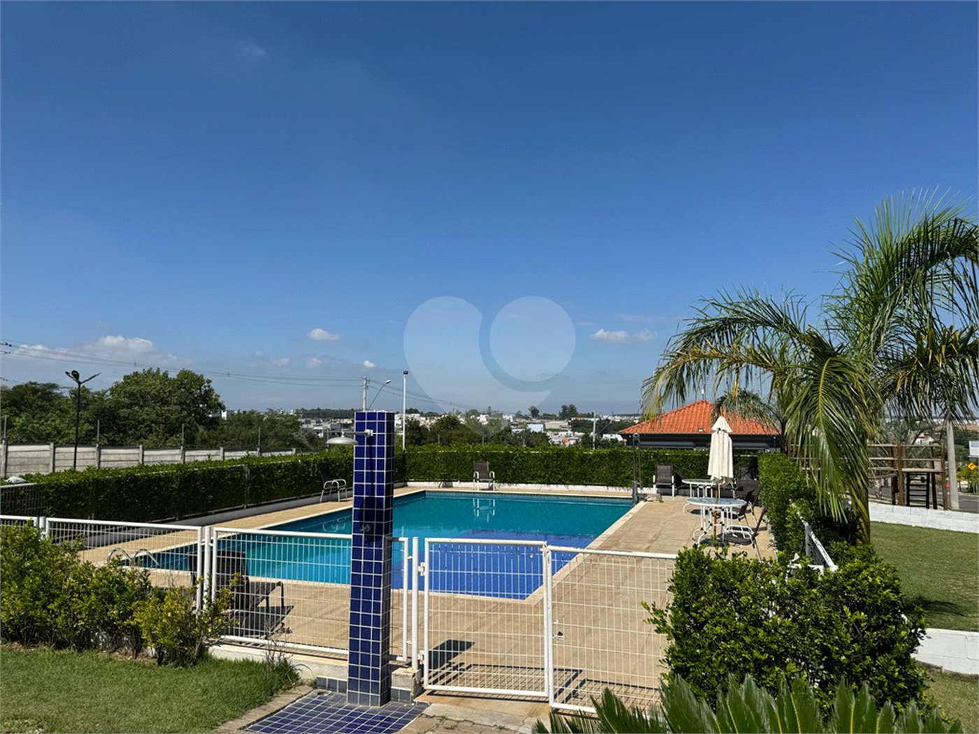 Casa à venda com 3 quartos, sendo 1 suíte, no condomínio Vila Ytu, Indaiatuba - SP