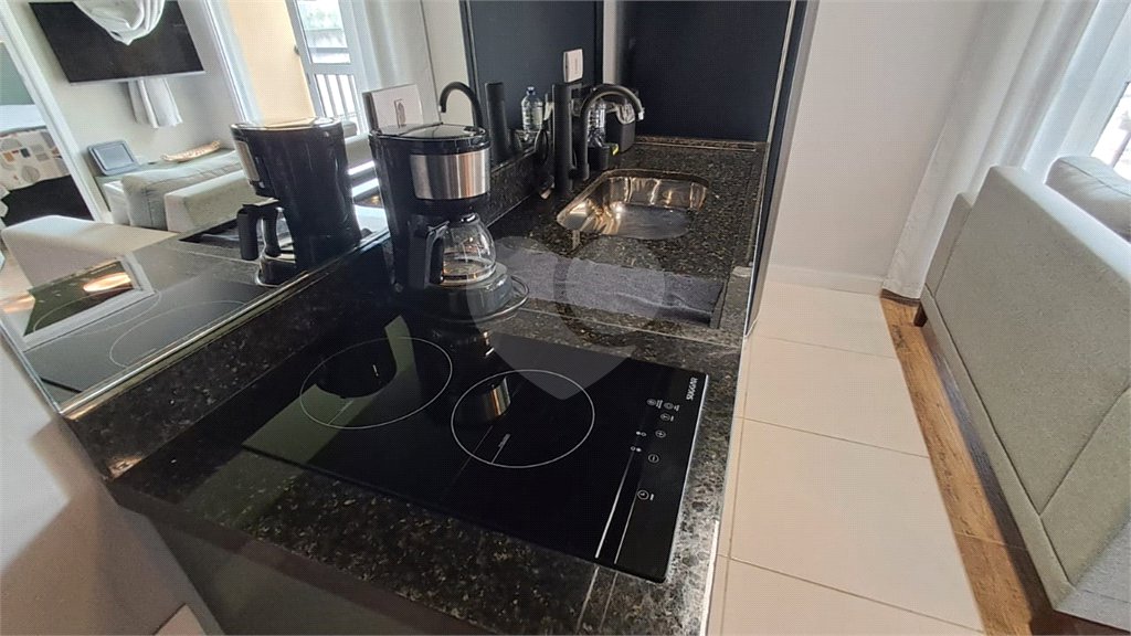 Apartamento à venda ou para alugar com 1 suíte em Vila Paulicéia, São Paulo, SP