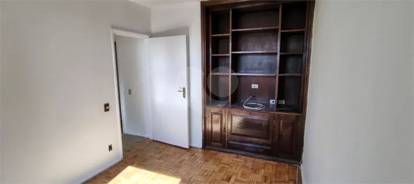 Apartamento à venda com 4 quartos, sendo 1 suíte, em Vila Olímpia, São Paulo, SP