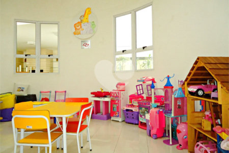 Apartamento à venda com 3 suítes em Santa Teresinha, São Paulo, SP