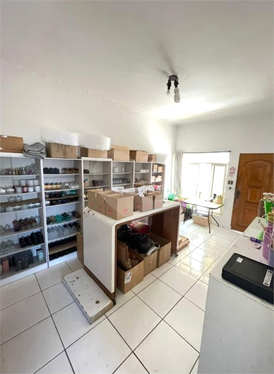 Casa Térrea à venda com 7 quartos, sendo 1 suíte, em Vila Paulicéia, São Paulo, SP