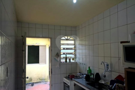 Casa à venda com 2 quartos em Cambuci, São Paulo, SP
