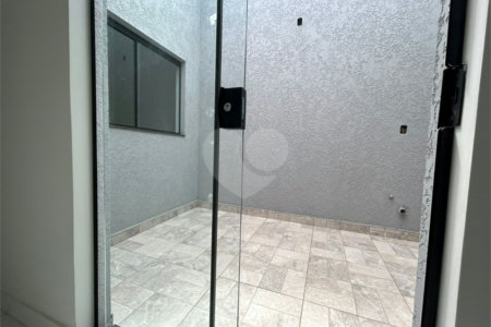 Casa de Vila à venda com 2 quartos, sendo 1 suíte, em Vila Nova Sorocaba, Sorocaba, SP