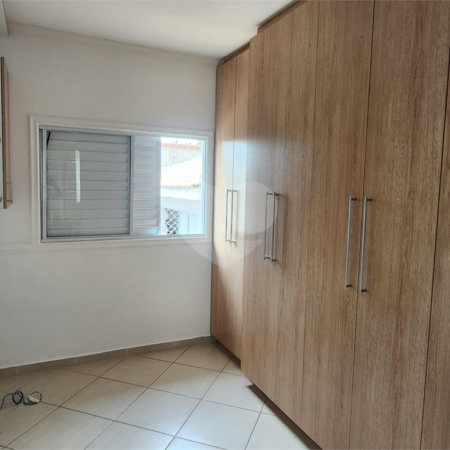 Casa à venda com 3 quartos, sendo 1 suíte, no condomínio Terras de São Francisco, Vinhedo - SP
