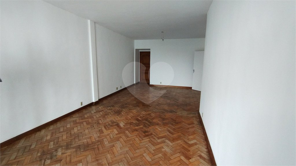 Apartamento à venda com 4 quartos, sendo 2 suítes,  em Tijuca, Rio de Janeiro, RJ