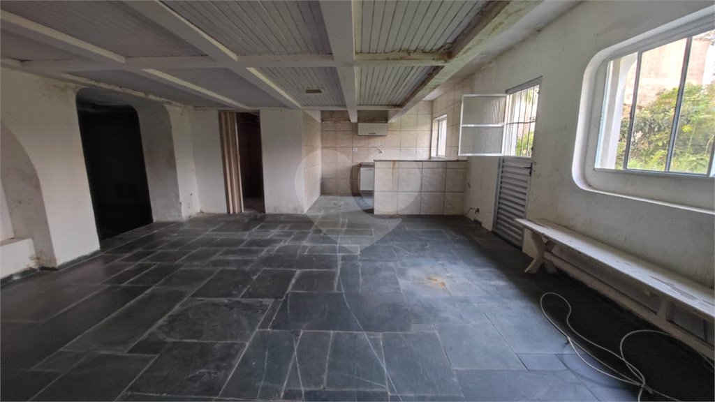 Casa Térrea à venda com 5 quartos, sendo 2 suítes, em Chácara Monte Alegre, São Paulo, SP