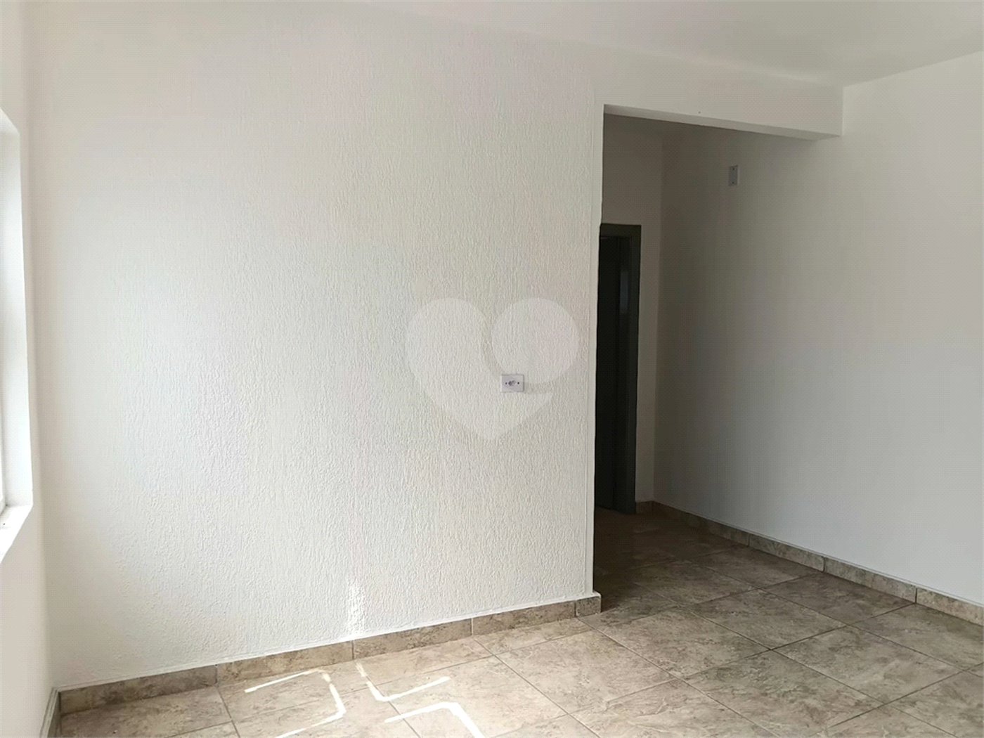 Sala à venda ou para alugar no Centro, São Roque, SP
