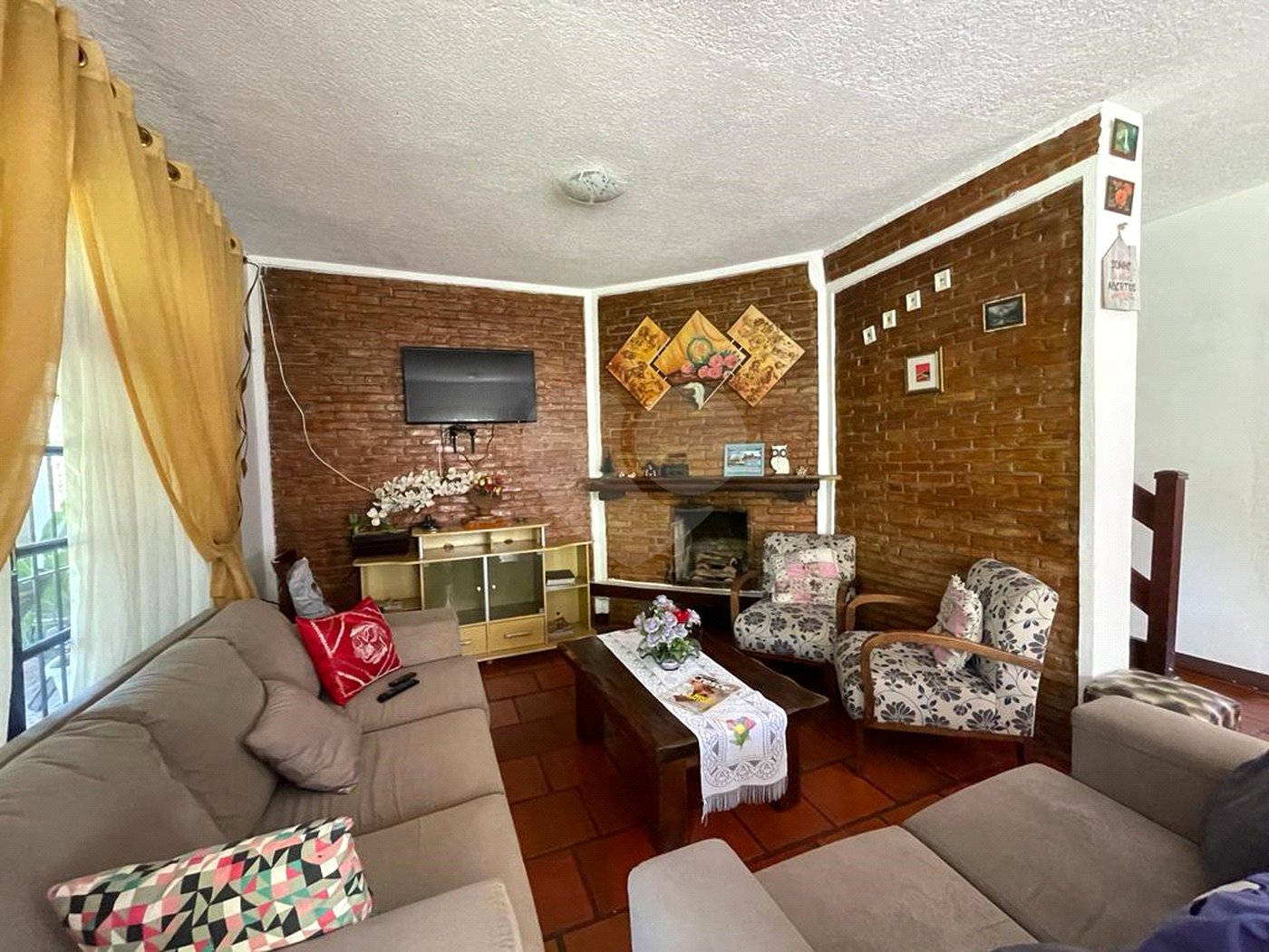 Chácara à venda com 3 quartos, sendo 1 suíte, em Chácaras Copaco, Arujá, SP