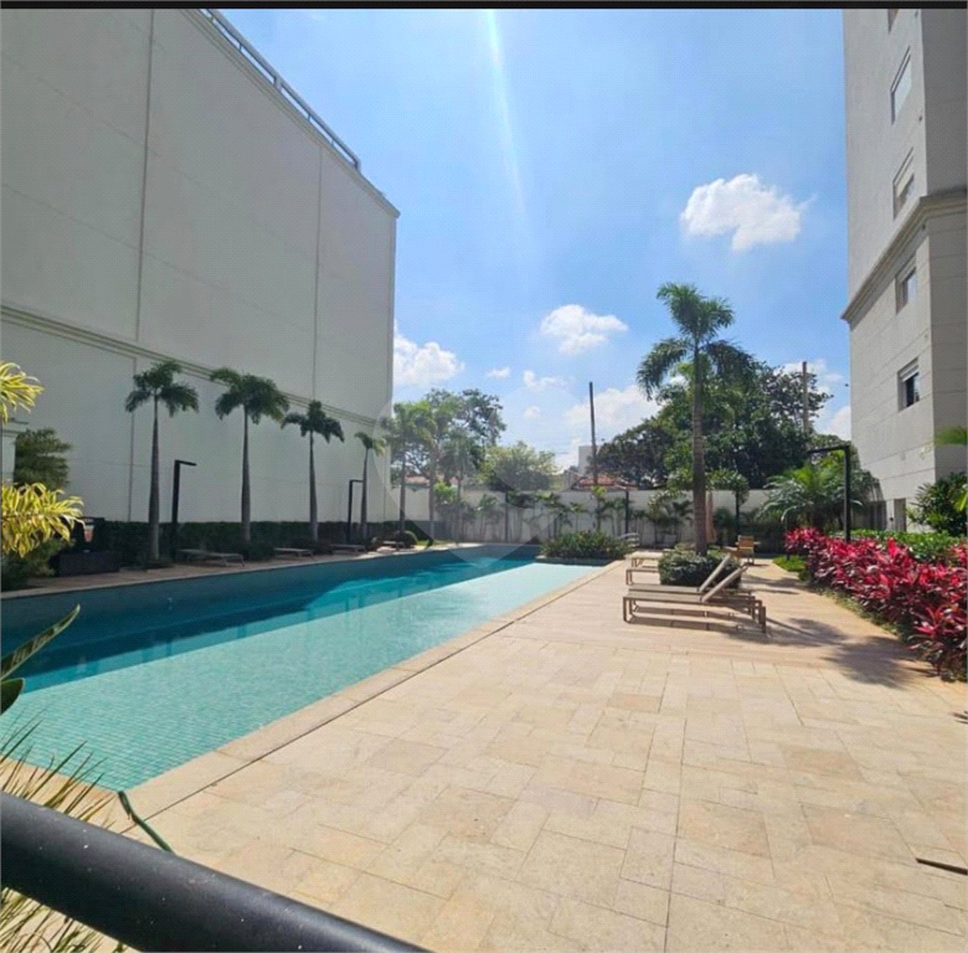 Apartamento à venda com 3 quartos, sendo 2 suítes, em Vila Anastácio, São Paulo, SP