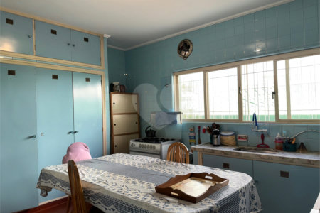 Casa à venda com 6 quartos, sendo 2 suítes, em Lapa, São Paulo, SP