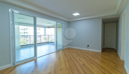 Apartamento à venda com 2 quartos, sendo 1 suíte,  em Jardim Prudência, São Paulo, SP