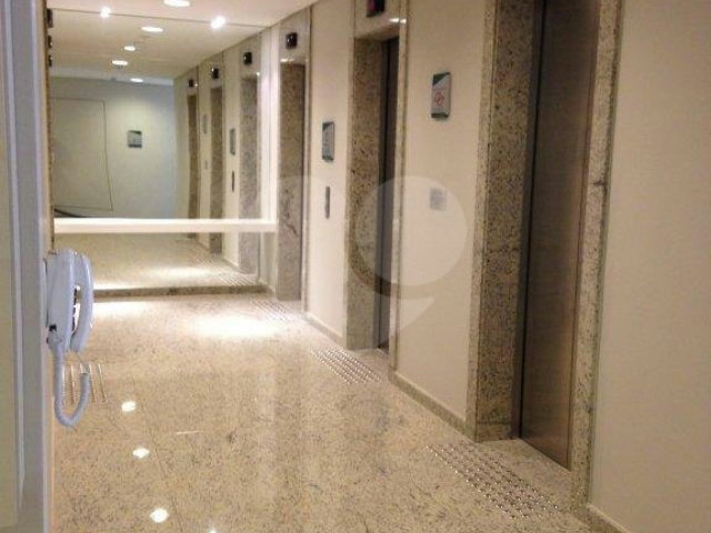 Sala à venda em Santana, São Paulo, SP