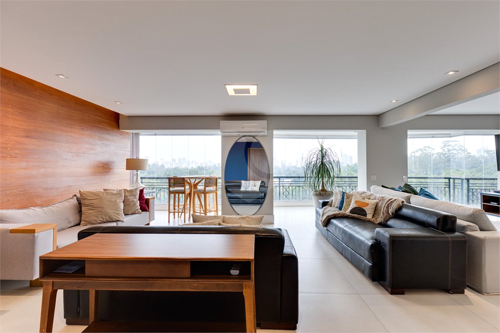 Apartamento para alugar com 4 suítes em Granja Julieta, São Paulo, SP