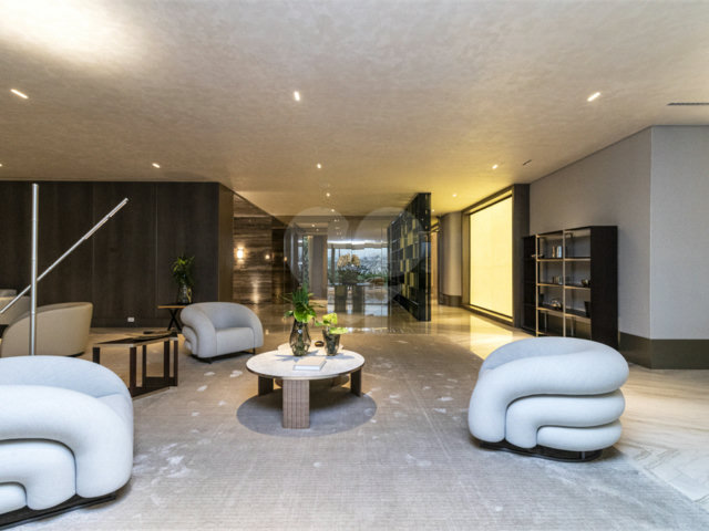 Apartamento à venda com 4 suítes em Jardim Guedala, São Paulo, SP