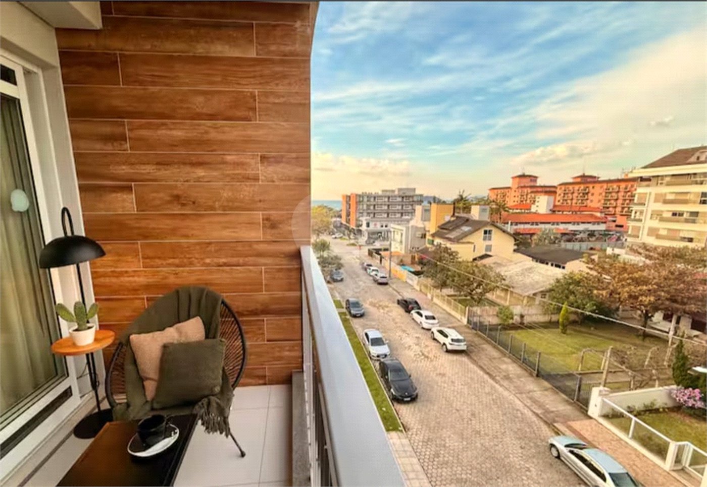 Apartamento à venda com 2 suítes em Jurerê, Florianópolis, SC