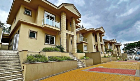 Casa à venda com 4 suítes no condomínio Villagio Di Modena, São Paulo - SP