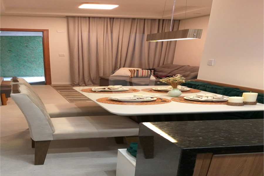 Casa à venda com 2 quartos no condomínio Residencial Vitória, São Paulo - SP
