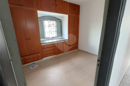 Casa à venda ou para alugar com 6 quartos, sendo 2 suítes, em Jardim Itália, Itapetininga, SP