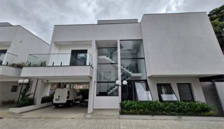 Casa à venda com 4 suítes no condomínio Belvedere Prudência, São Paulo - SP