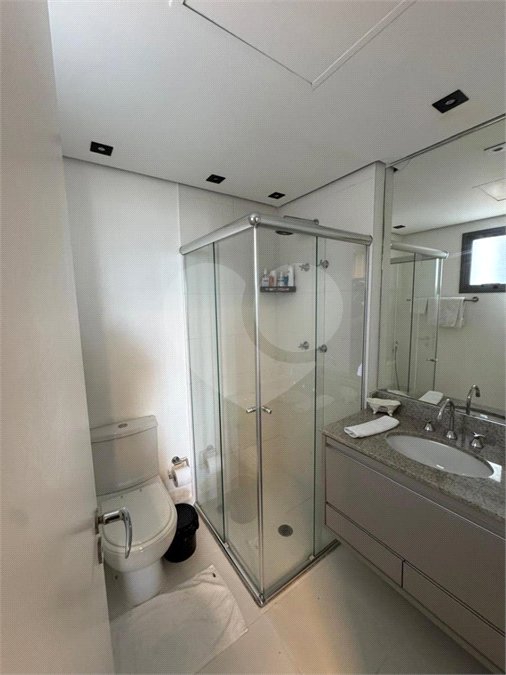 Apartamento à venda com 3 quartos, sendo 2 suítes,  em Brooklin Paulista, São Paulo, SP