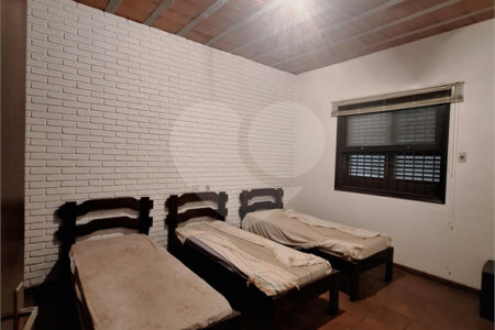 Casa à venda com 3 quartos, sendo 1 suíte, no Centro, Vinhedo, SP