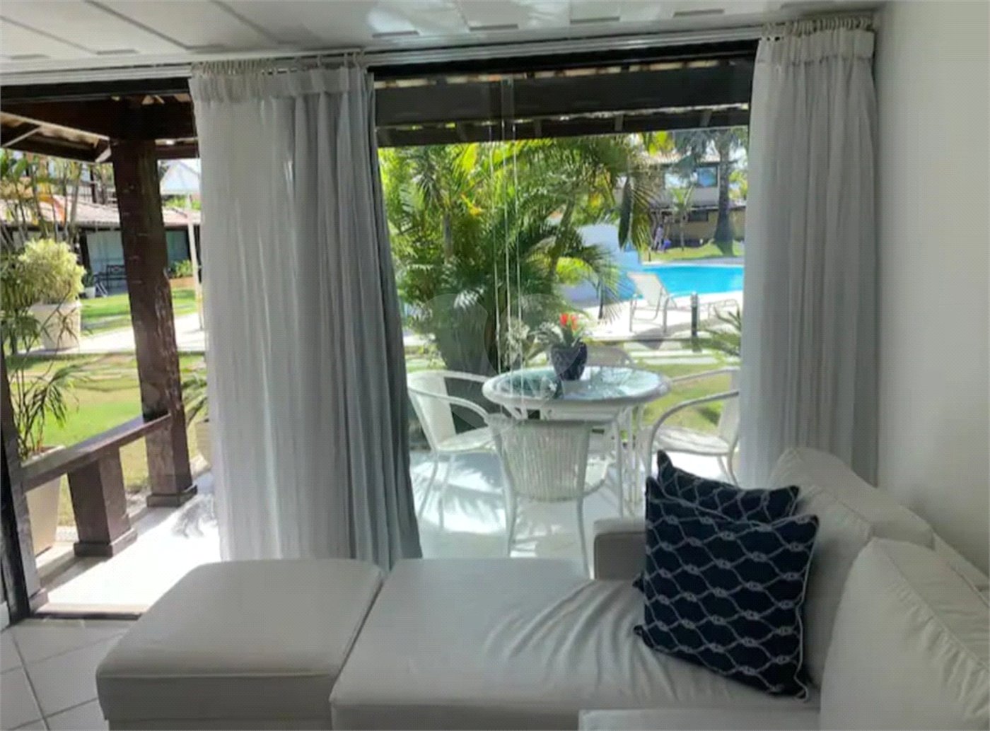 Casa em condomínio à venda com 2 quartos em Geribá, Armação dos Búzios, RJ