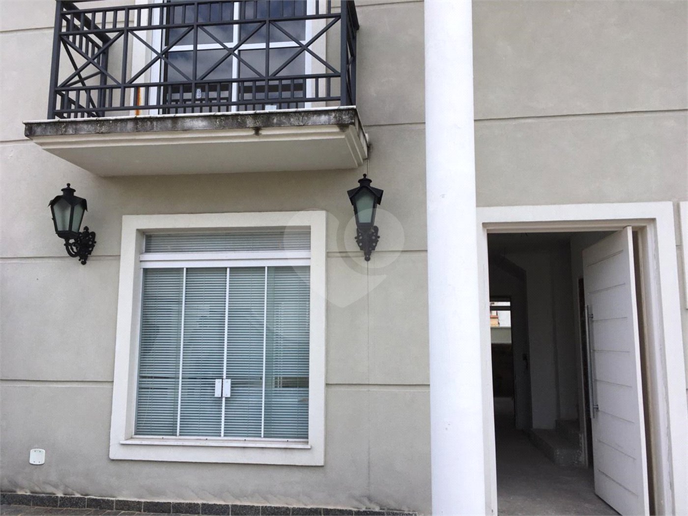 Casa à venda com 4 quartos, sendo 3 suítes,  em Vila Monumento, São Paulo, SP