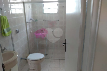 Casa à venda com 3 quartos, sendo 2 suítes, em Vila Dom Pedro I, São Paulo, SP