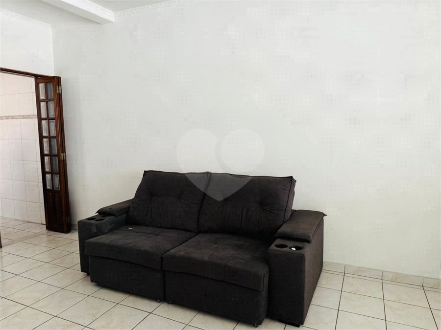 Casa à venda com 3 quartos, sendo 1 suíte,  em Vila Leonor, Guarulhos, SP