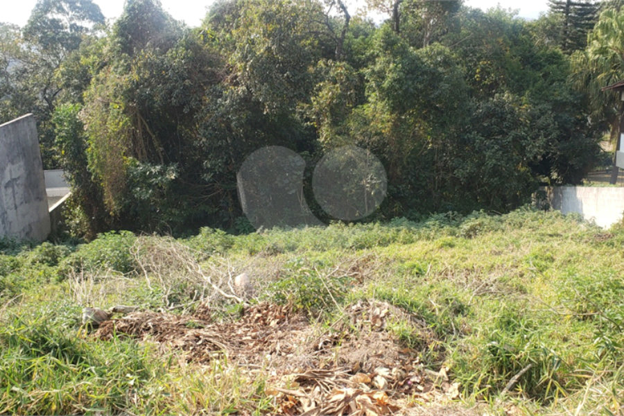 Terreno à venda no condomínio Alpes da Cantareira, Mairiporã - SP
